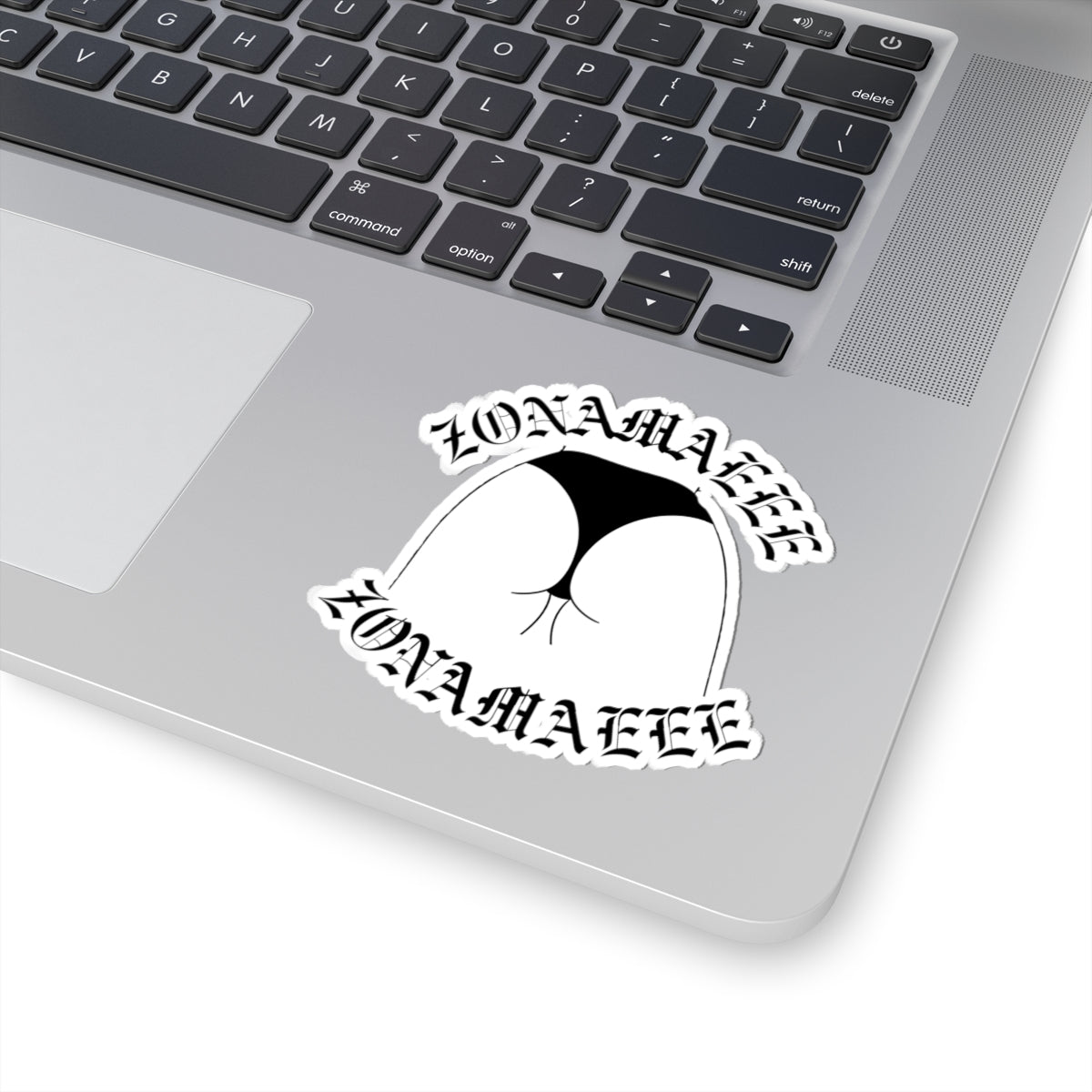 Zonamaeee Black & White Sticker